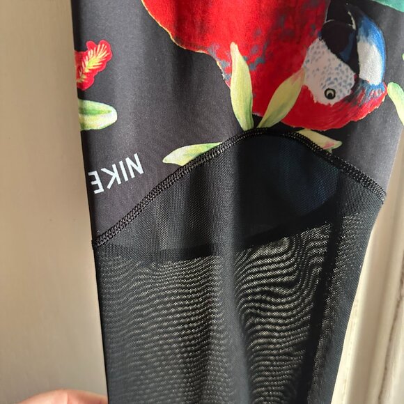 Nike Tropical Print Mesh High Rise Dri Fit Legging sz Medium - Picture 5 of 8